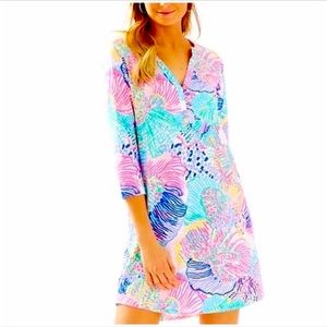 aldena ruffle sleeve cotton dress Lilly Pulitzer ALDENA RUFFLE SLEEVE DRESS Swing fit, tiered dress with a  notch neckline, short, double layer ruffle sleeves, and side seam pockets.  Material: Cotton Poplin (100% Cotton)